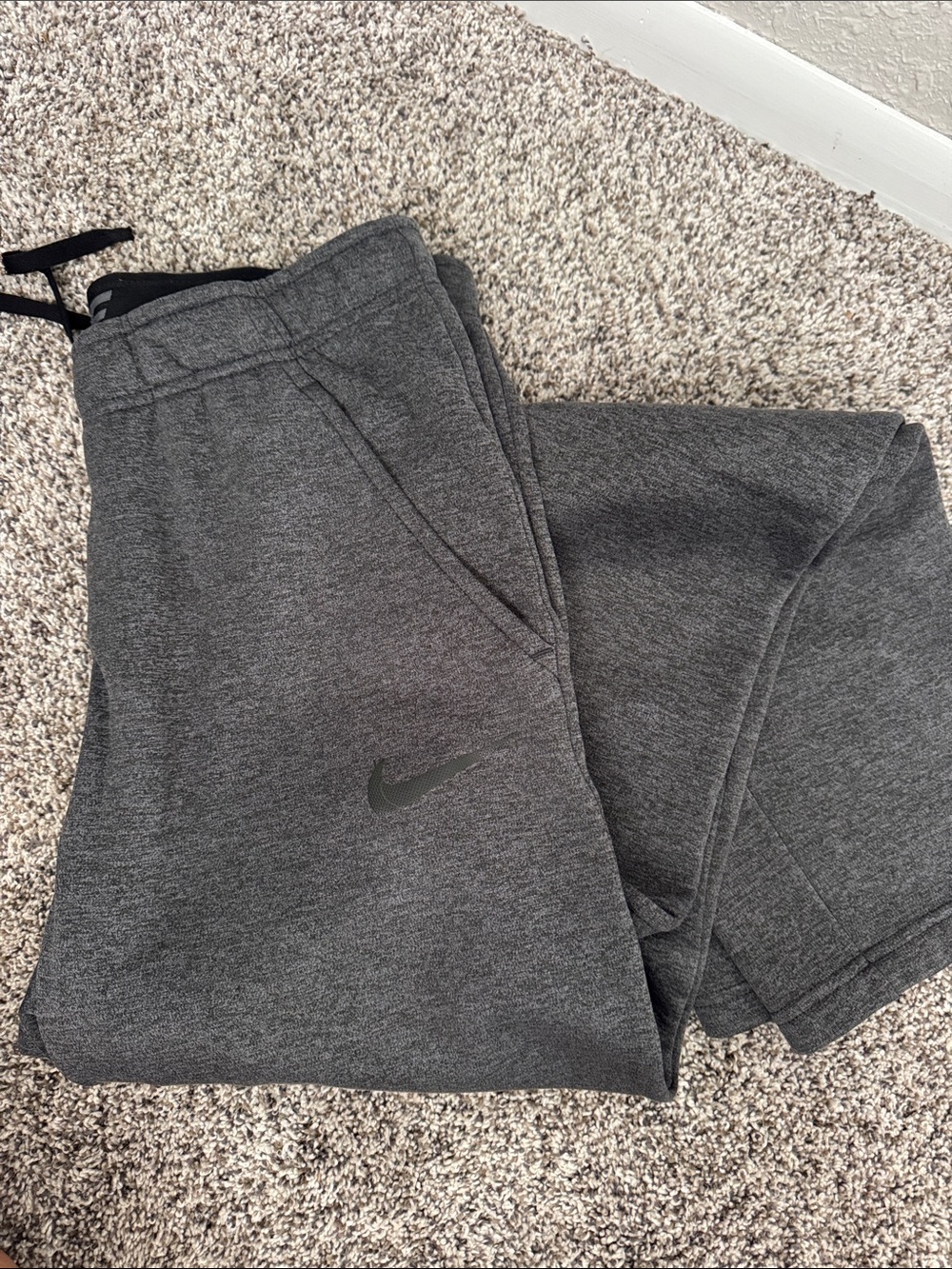 Nike Men’s Charcoal Gray Fleece Joggers